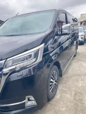 Toyota Granvia 2023 Black
