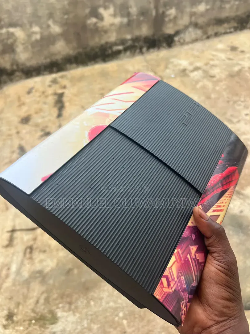 PS 3 Super Slim