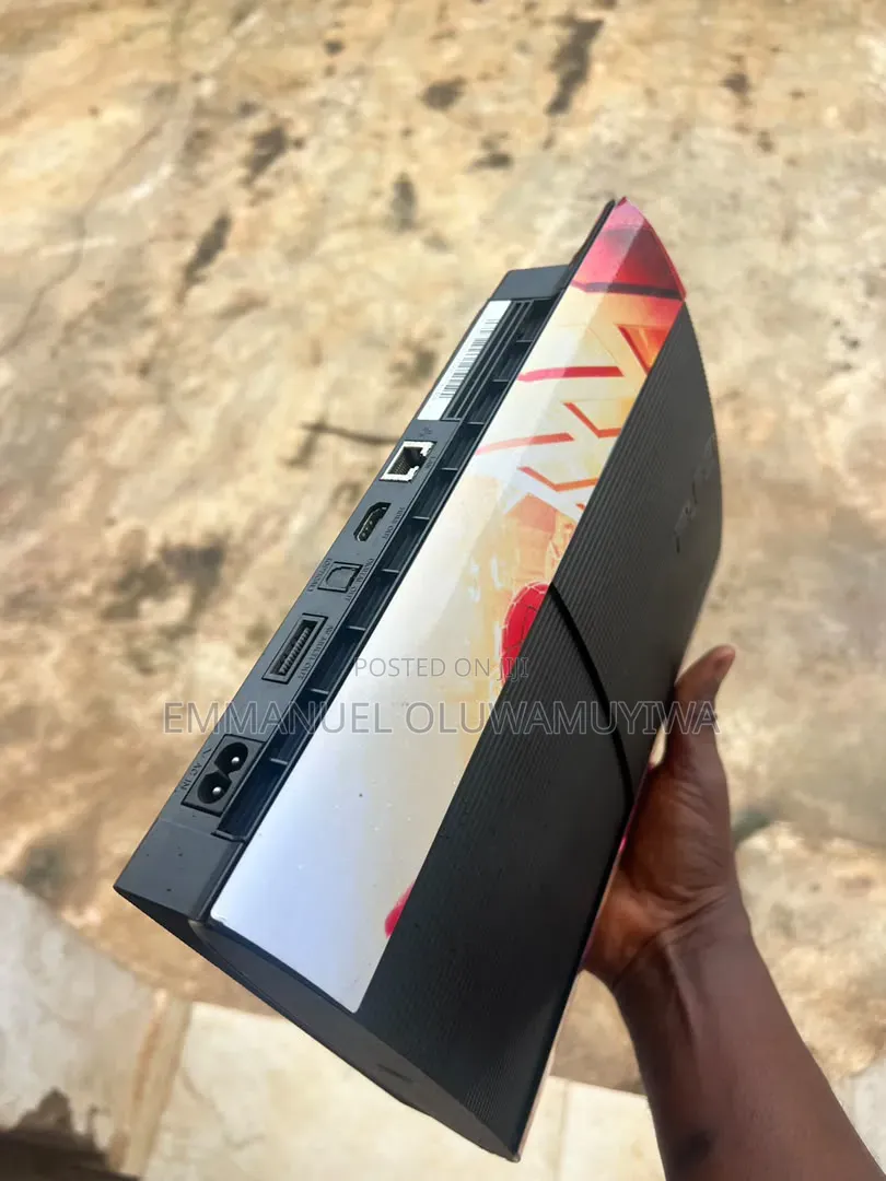 PS 3 Super Slim