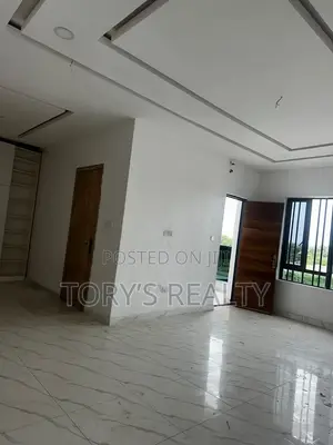 3bdrm Duplex in Lekki Phase 2 for rent