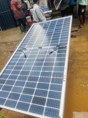 550w Jinko Baficell Solar Panel 144cells