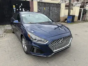 Hyundai Sonata Sport Sedan FWD (2.4L 4cyl 6A) 2017 Blue