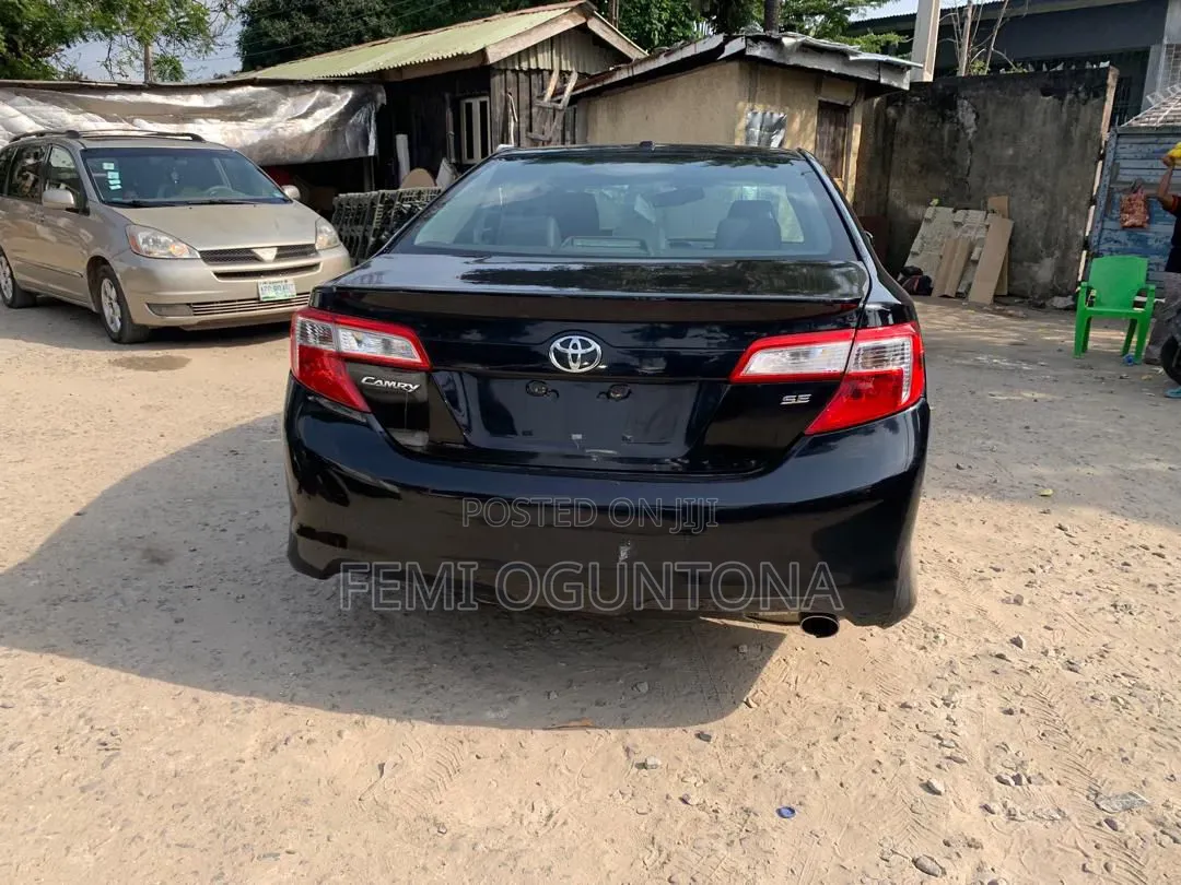Toyota Camry 2012 Black