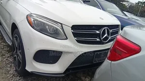 Mercedes-Benz GLE-Class GLE 400 4MATIC 2019 White