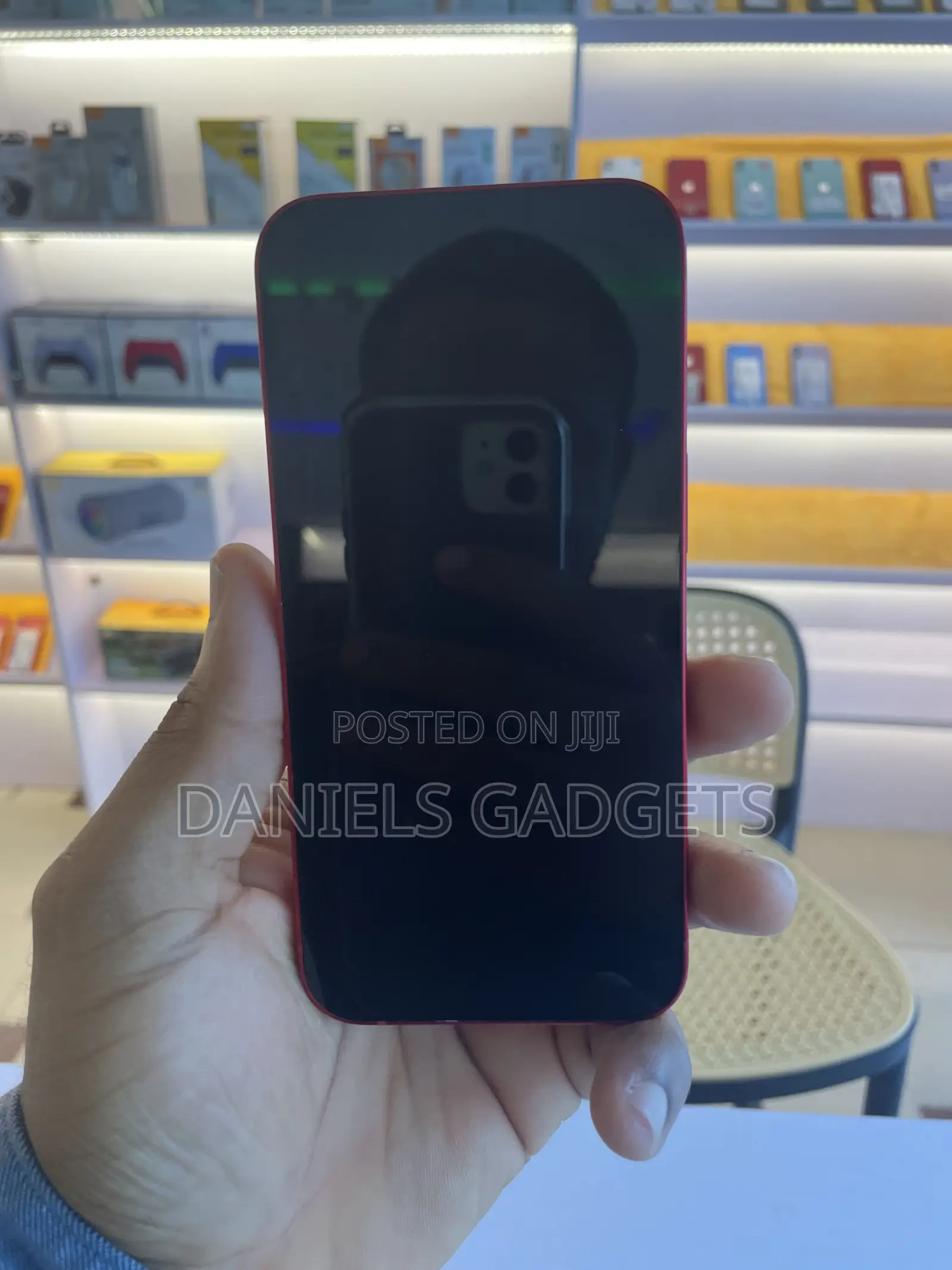 Apple iPhone 13 256 GB Red