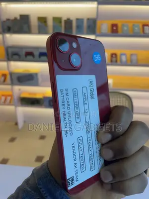 Apple iPhone 13 256 GB Red