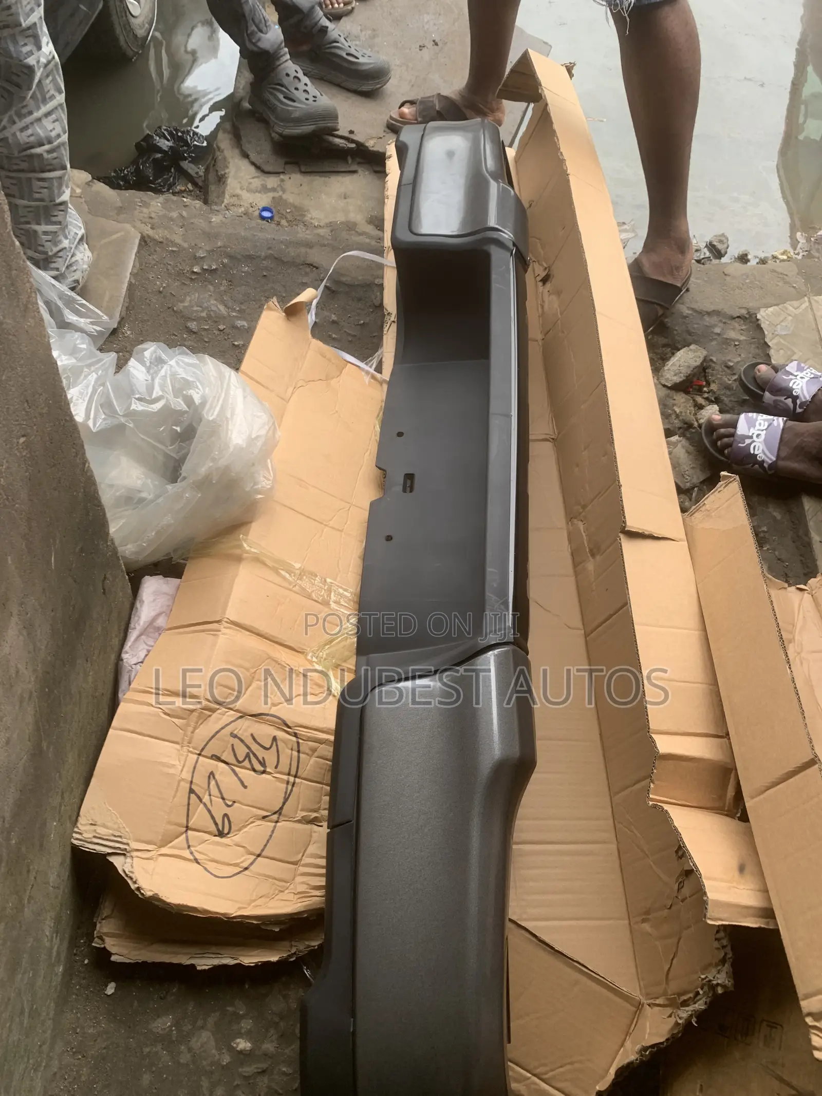 Sensor Back Bumper Hilux 2020 Is Available