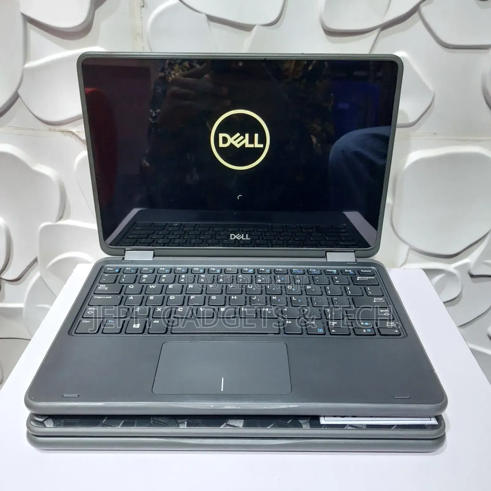 Laptop Dell Latitude 3190 4GB Intel Celeron SSD 128GB