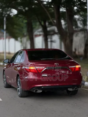 Toyota Camry 2015 Red