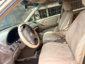 Lexus RX 300 2001 Gold