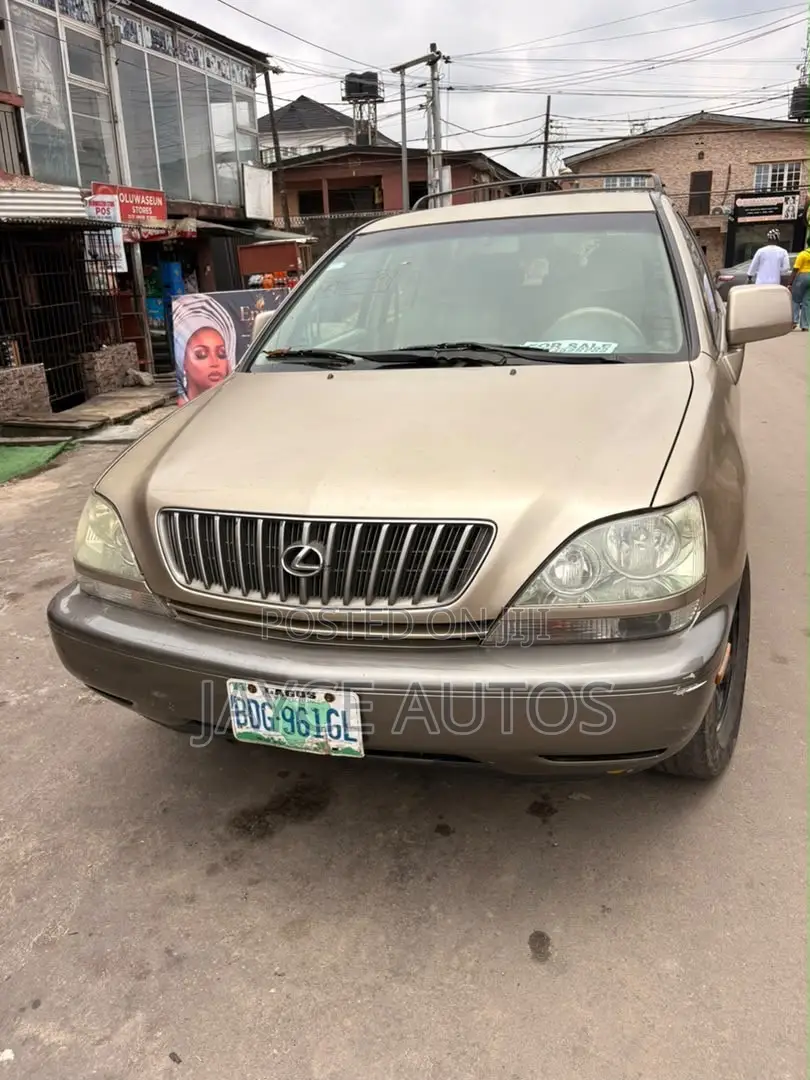 Lexus RX 300 2001 Gold