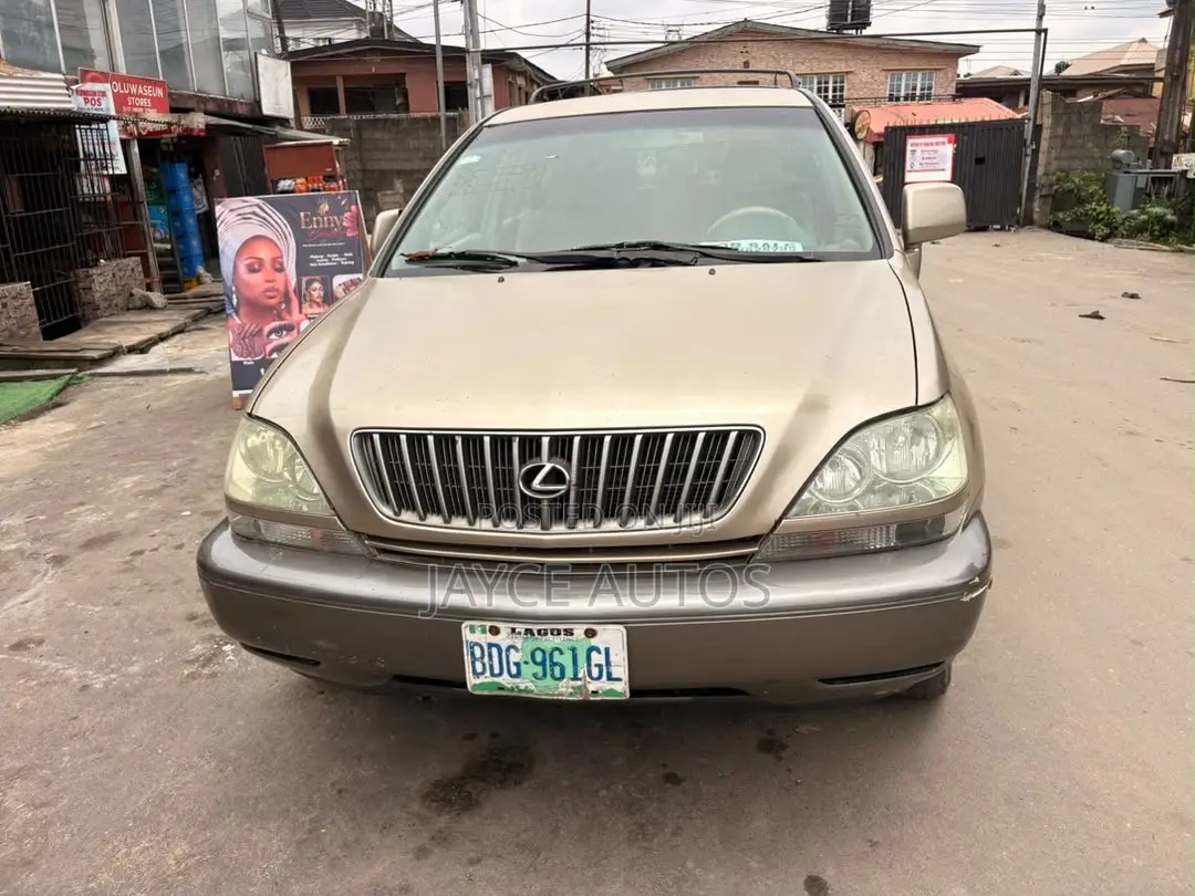 Lexus RX 300 2001 Gold