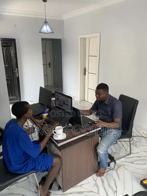 Computer Literate Office Assistant