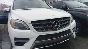 Mercedes-Benz M Class ML350 4MATIC 4dr SUV AWD (3.5L 6cyl 7A) 2015
