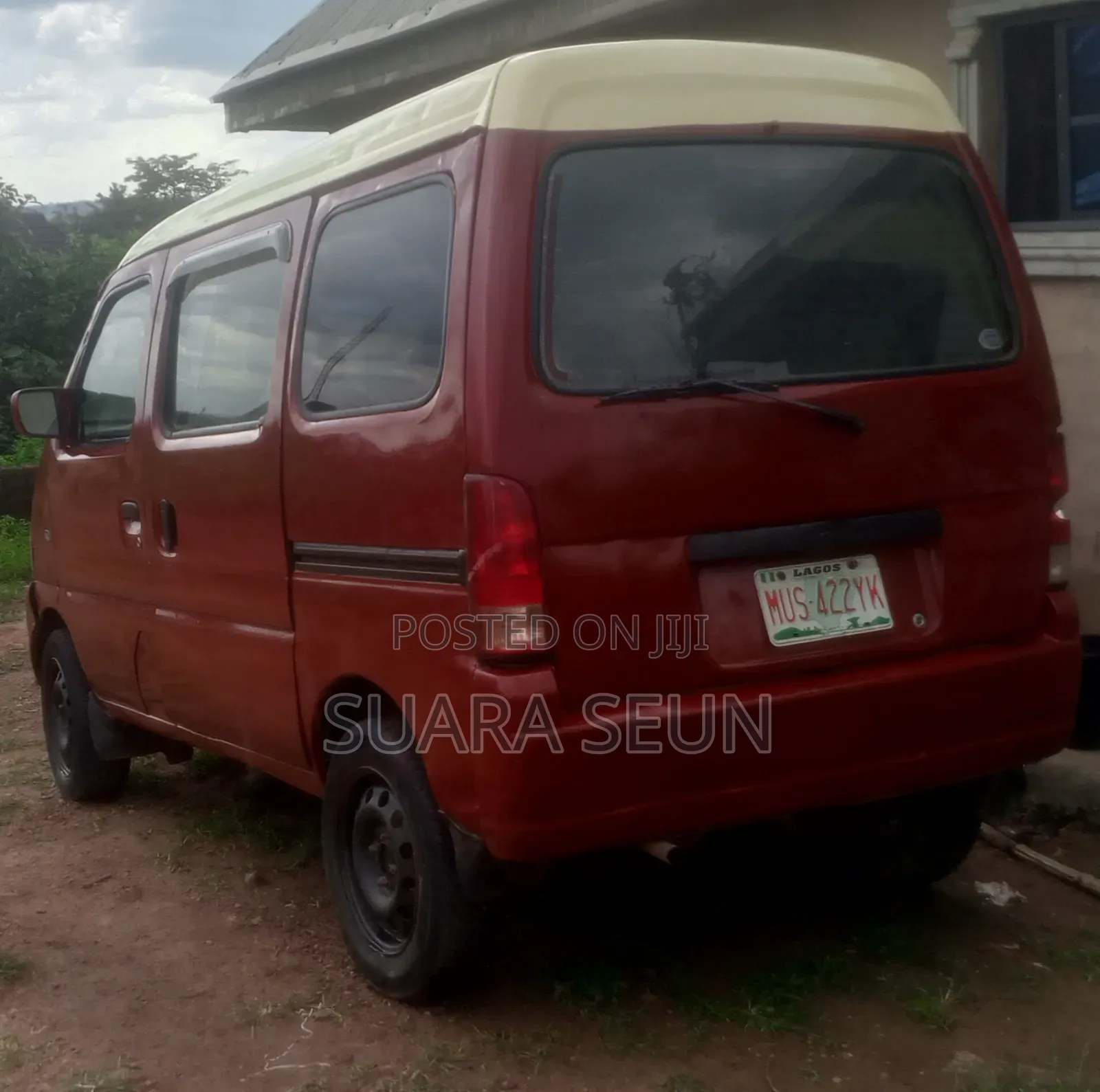 Suzuki Every 2010 Red