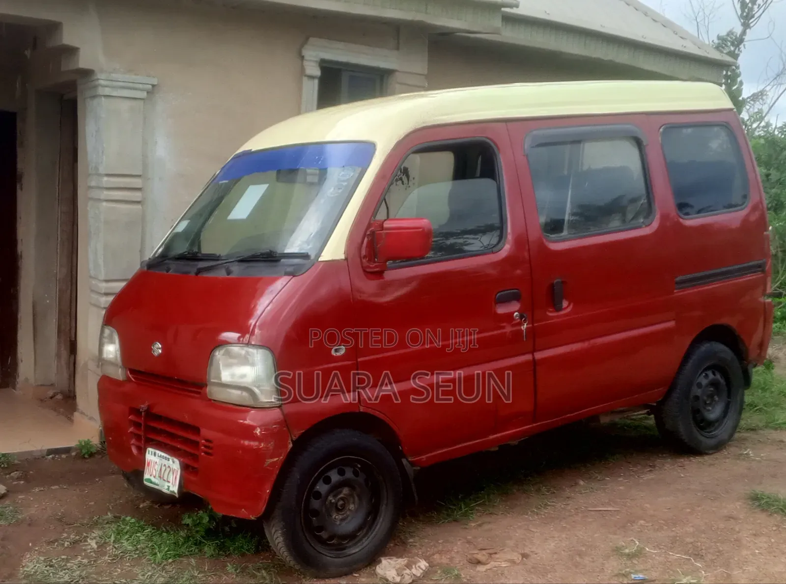 Suzuki Every 2010 Red