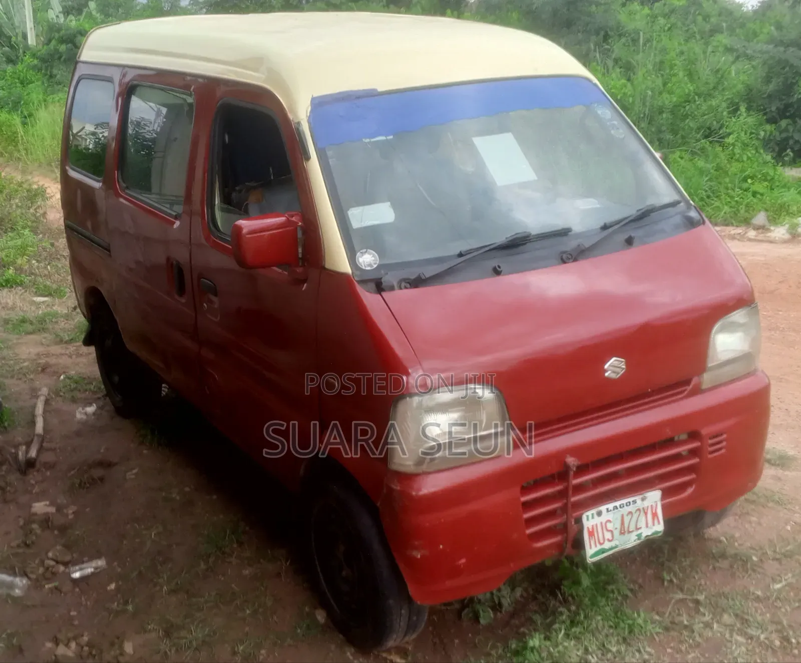 Suzuki Every 2010 Red