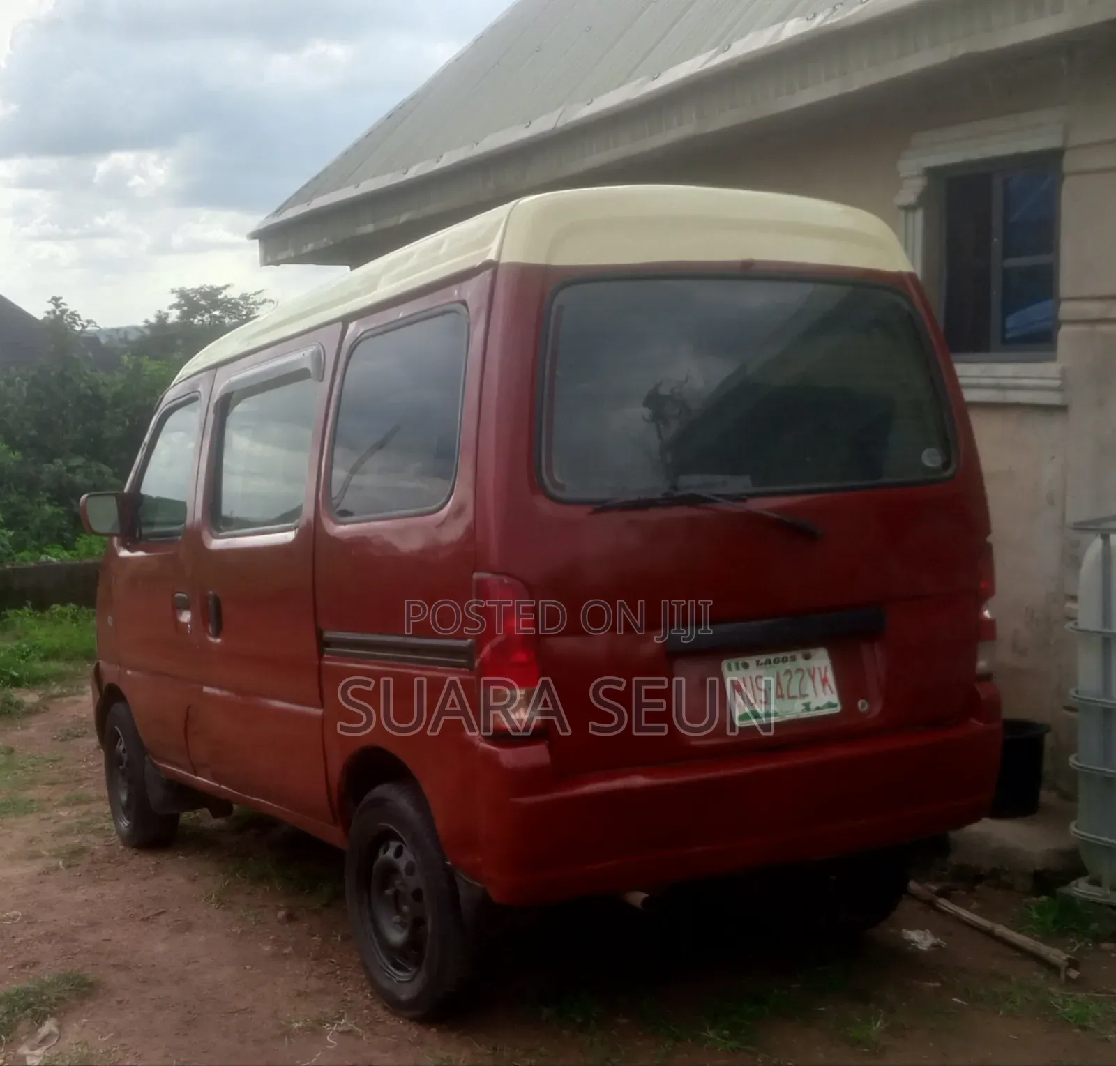 Suzuki Every 2010 Red
