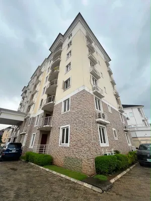 3bdrm Apartment in Lekki Phase 1 for rent