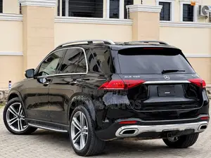 Mercedes-Benz GLE-Class 2021 Black