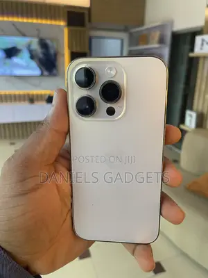 Apple iPhone 14 Pro 256 GB Gold