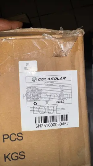 3.6kwh, 12v Cola Solar Lithium Iron Battery