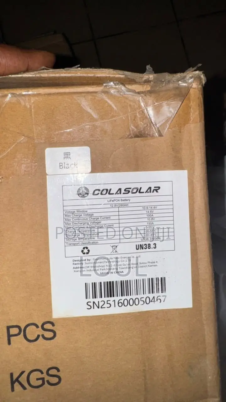 3.6kwh, 12v Cola Solar Lithium Iron Battery