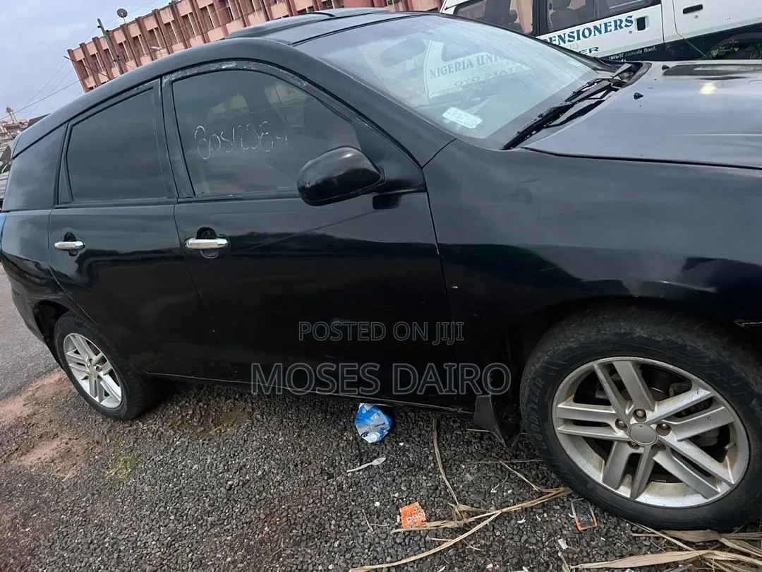 Toyota Matrix 2007 Black