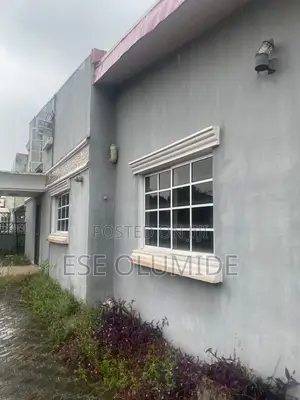 4bdrm Bungalow in Mayfair Gardens, Awoyaya for sale