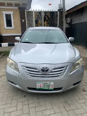 Toyota Camry LE 4dr Sedan (2.4L 4cyl 5A) 2008 Silver