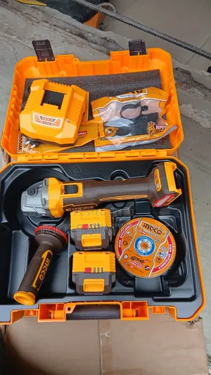 Ingco 1200w Cordless Angle Grinder With 5amp Battery