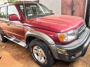 Toyota 4-Runner 2002 Red