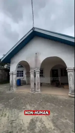 4bdrm Bungalow in Obio-Akpor for sale