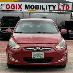 Hyundai Accent 2012 Red