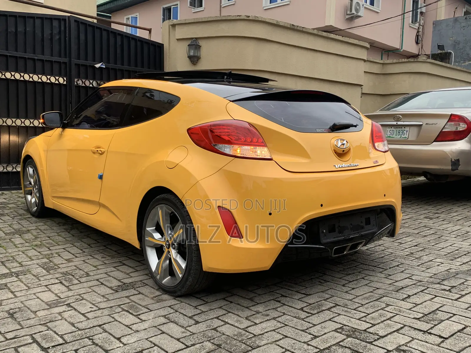 Hyundai Veloster Automatic 2012 Yellow
