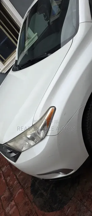 Toyota Highlander Limited 2012 White