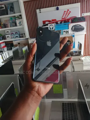 Apple iPhone XS Max 64 GB Black