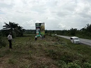 Green Land Estate