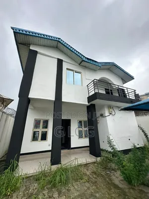 4bdrm Duplex in Abijo, Lagos Island / Lagos Island for sale