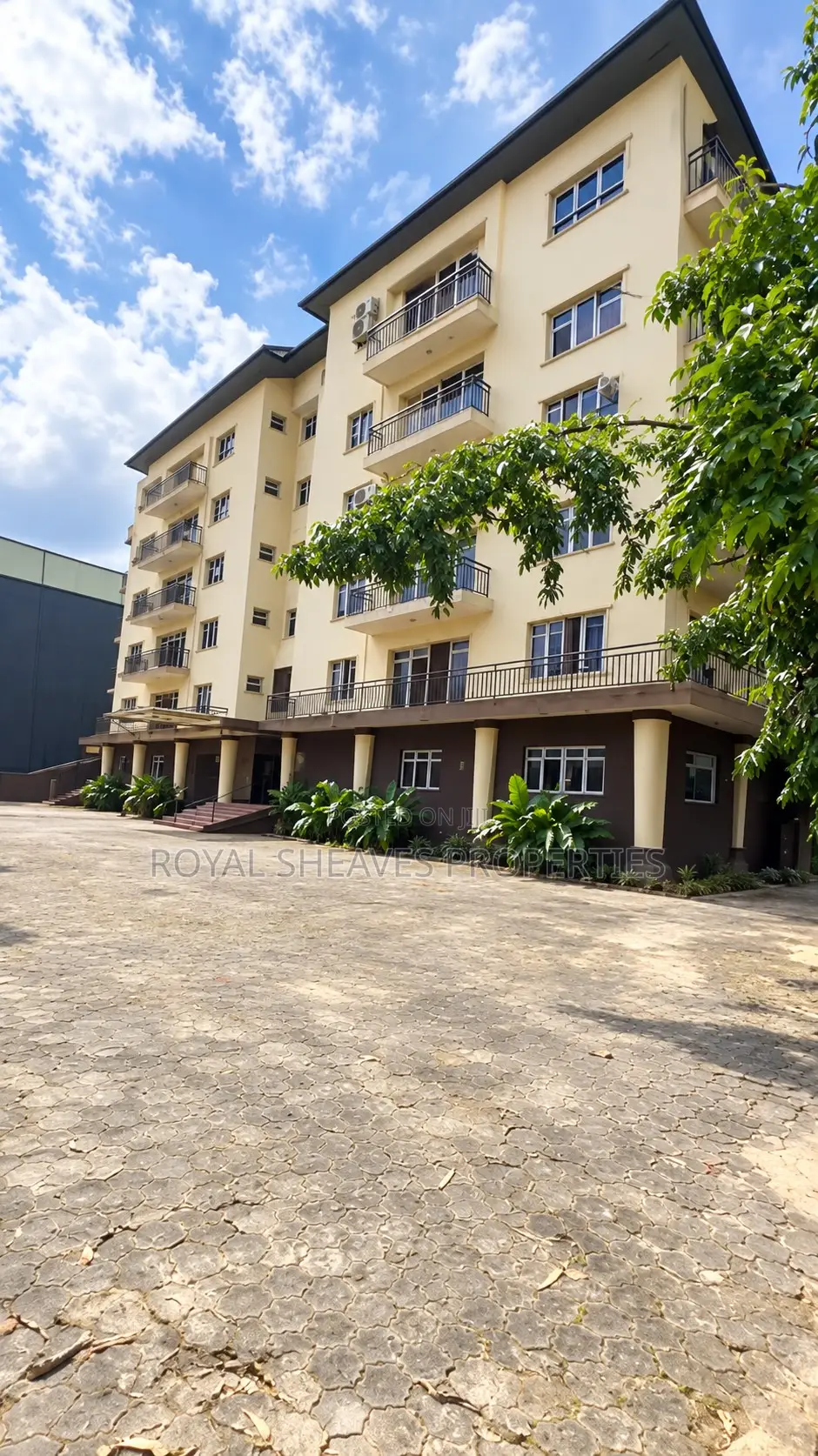 Block of Flats for Sale at GRA