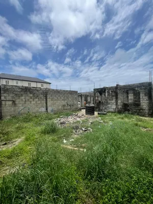 Half Plot of Land Facing Lekki Epe Expressway