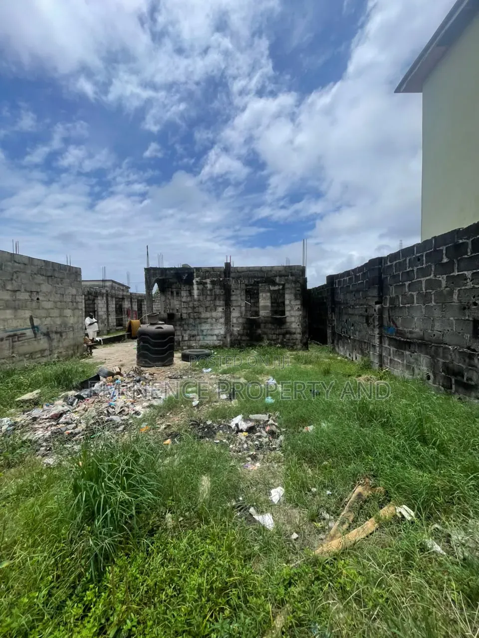Half Plot of Land Facing Lekki Epe Expressway