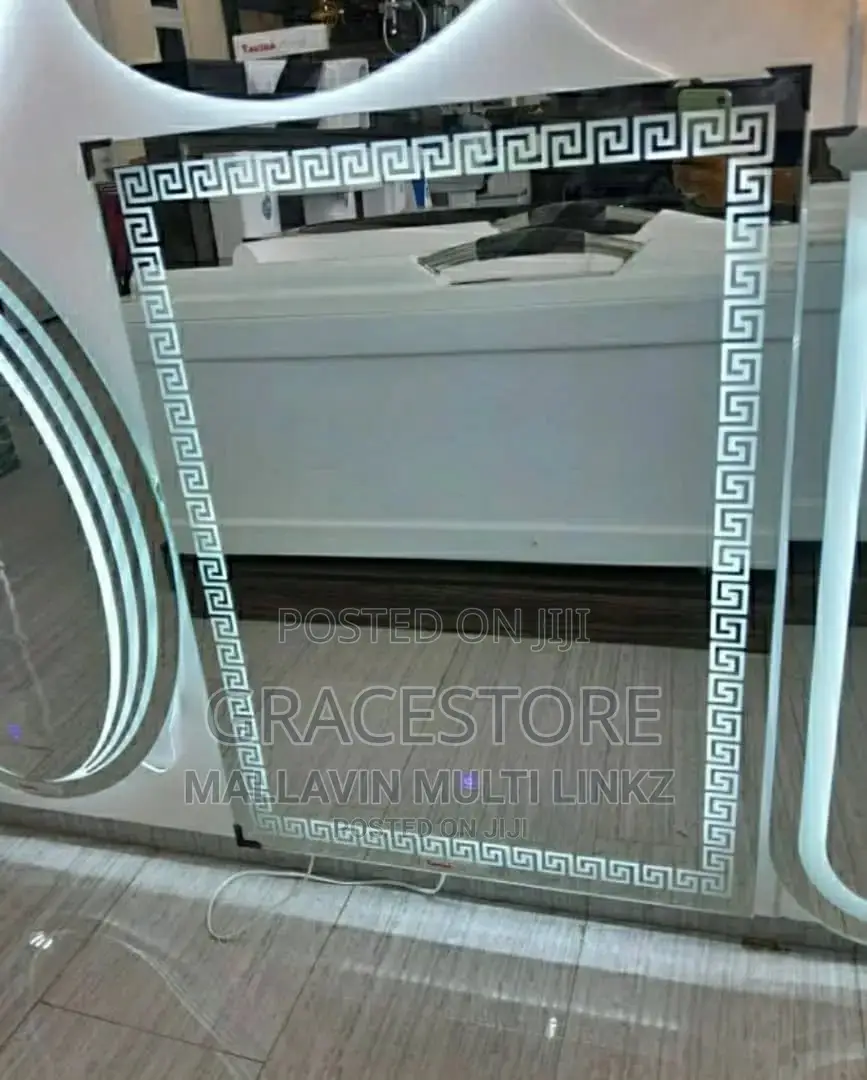 Oval Led Mirror 3 Lights- 50x70cm