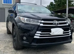 Toyota Highlander Limited 4dr SUV (3.5L 6cyl 6A) 2015 Black