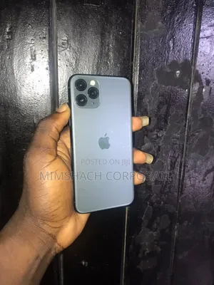 Apple iPhone 11 Pro 64 GB Gray