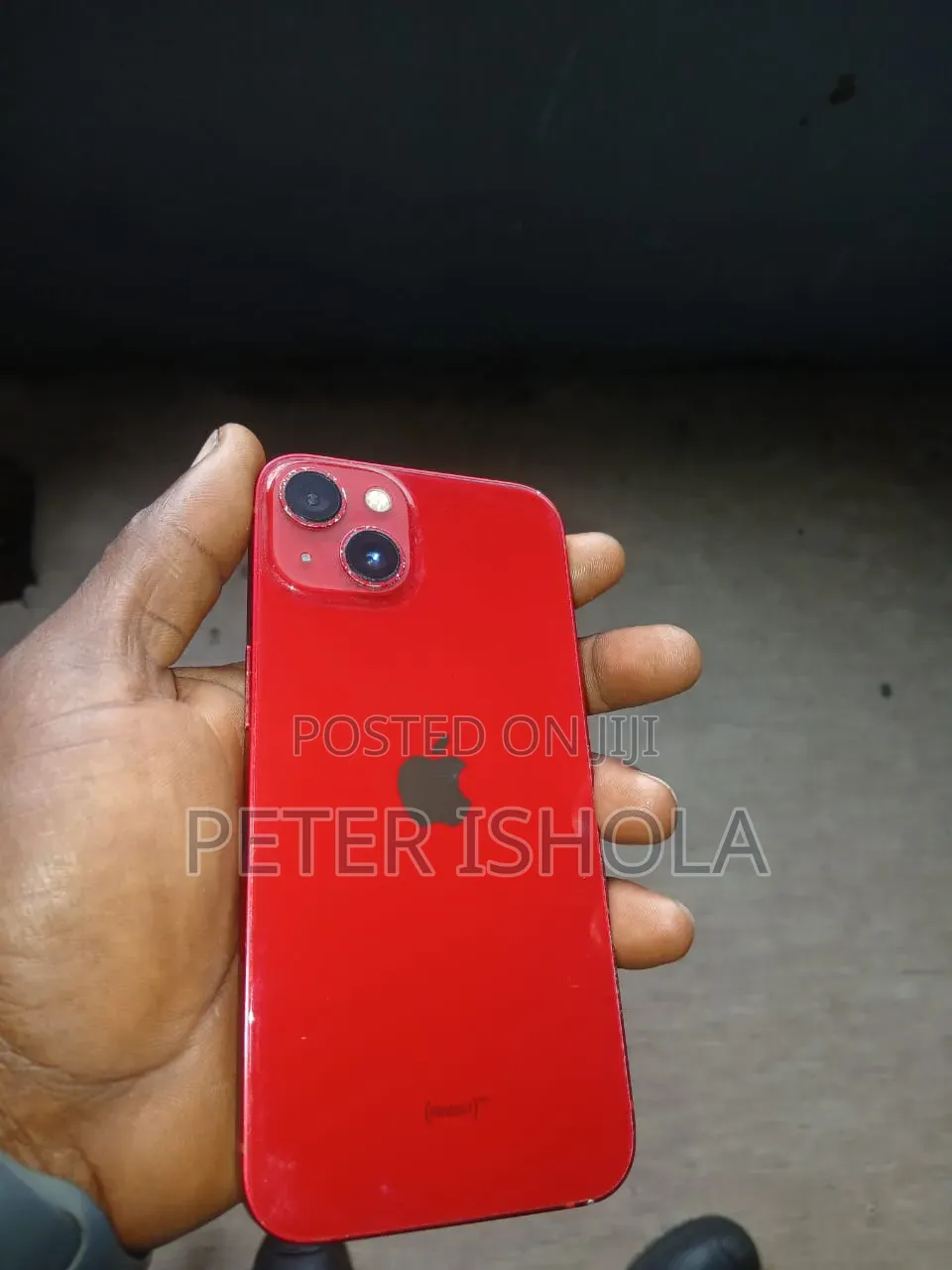 Apple iPhone 13 128 GB Red