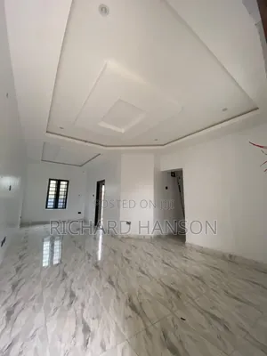 2bdrm Apartment in Not.Far.In, Osapa london for rent