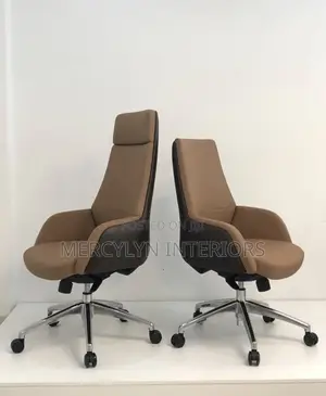 Executive Swivel Office Chair
