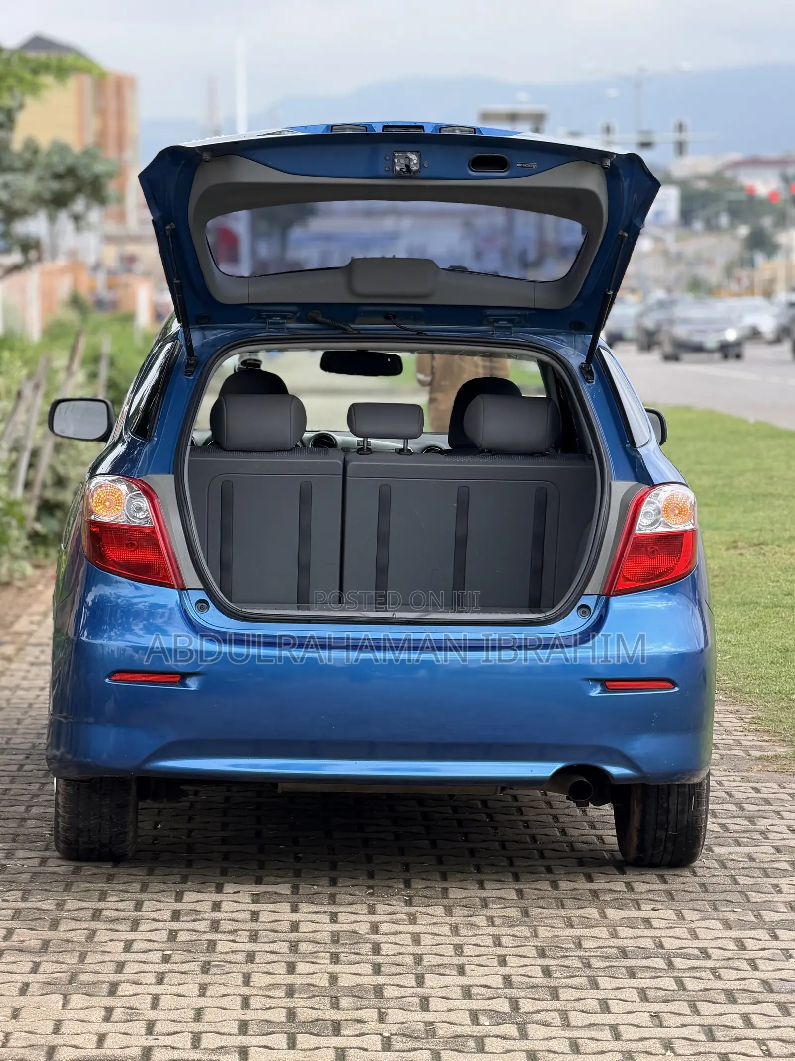 Toyota Matrix 2010 Blue