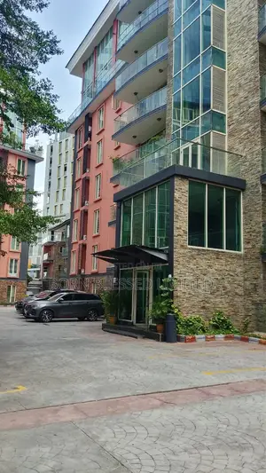3bdrm Maisonette in Ikoyi for rent